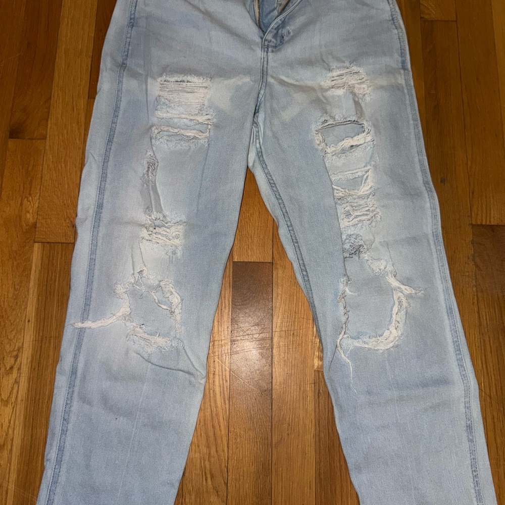 Hollister Light Blue Ultra High Rise Mom Jeans
